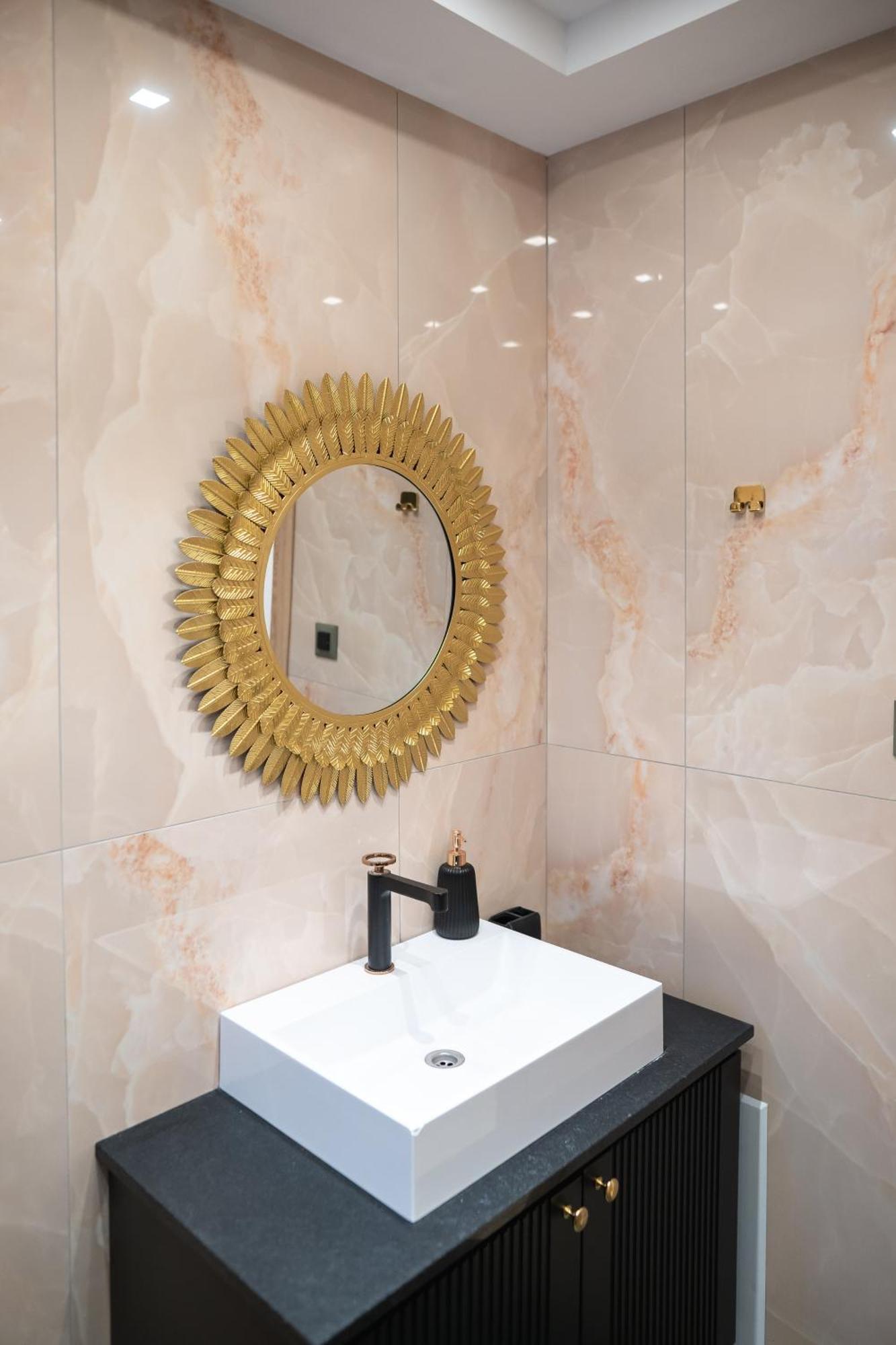 Elegance Suites Платарія Екстер'єр фото