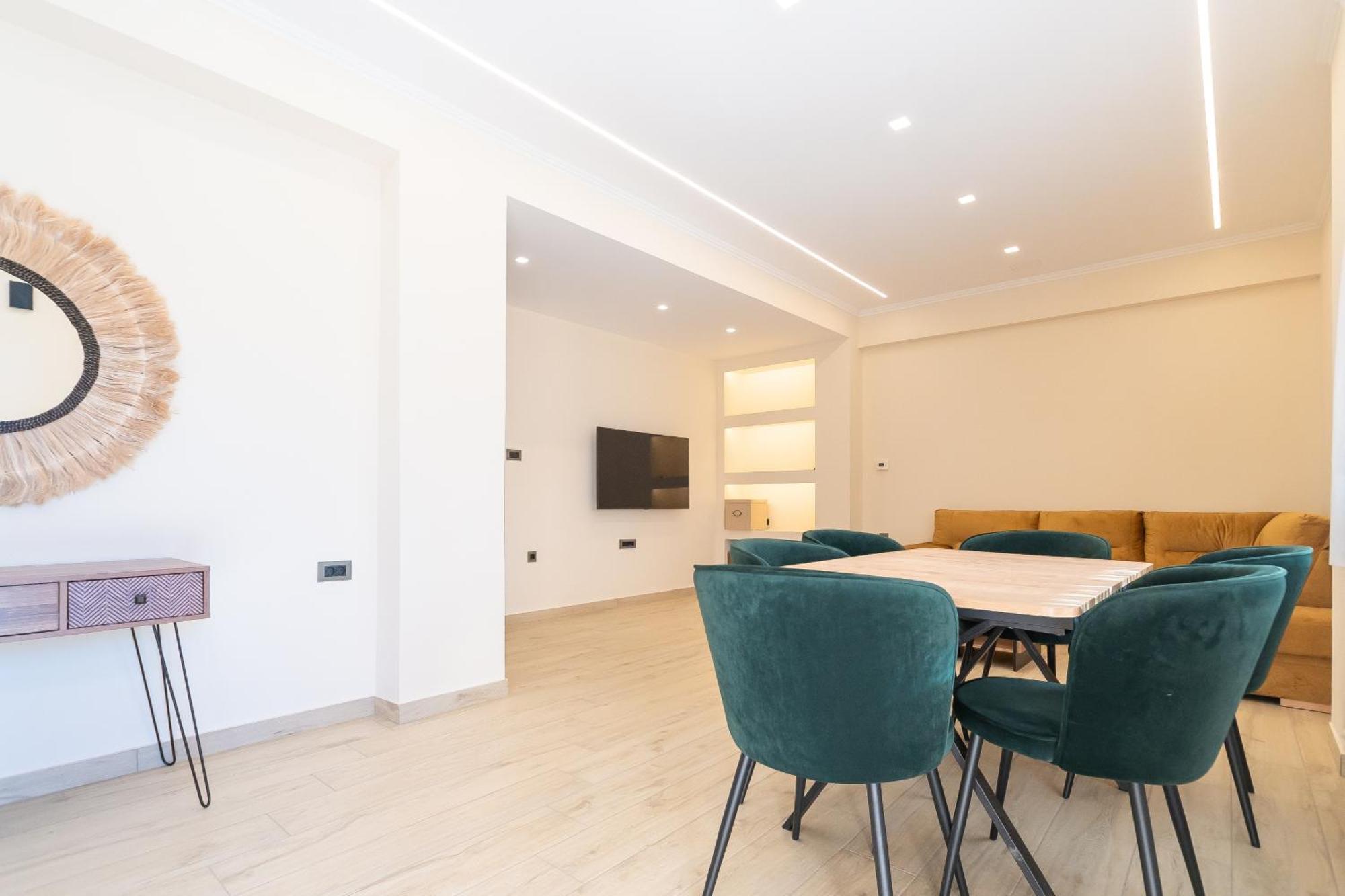 Elegance Suites Платарія Екстер'єр фото